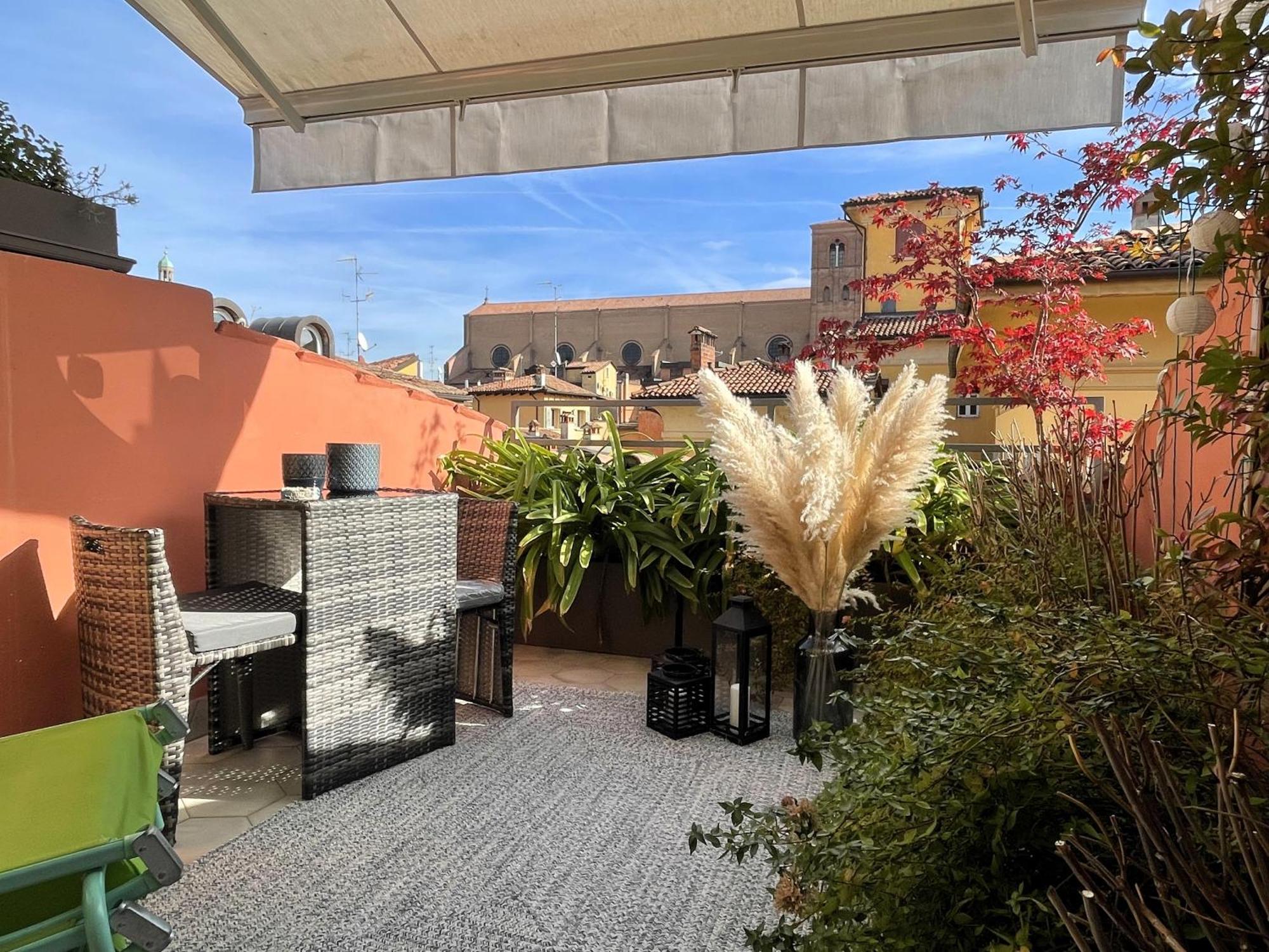 Piazza Maggiore Santa Margherita Rooms, Bologna